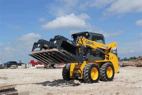 gehl 135 skid steer specs|who makes gehl skid steers.